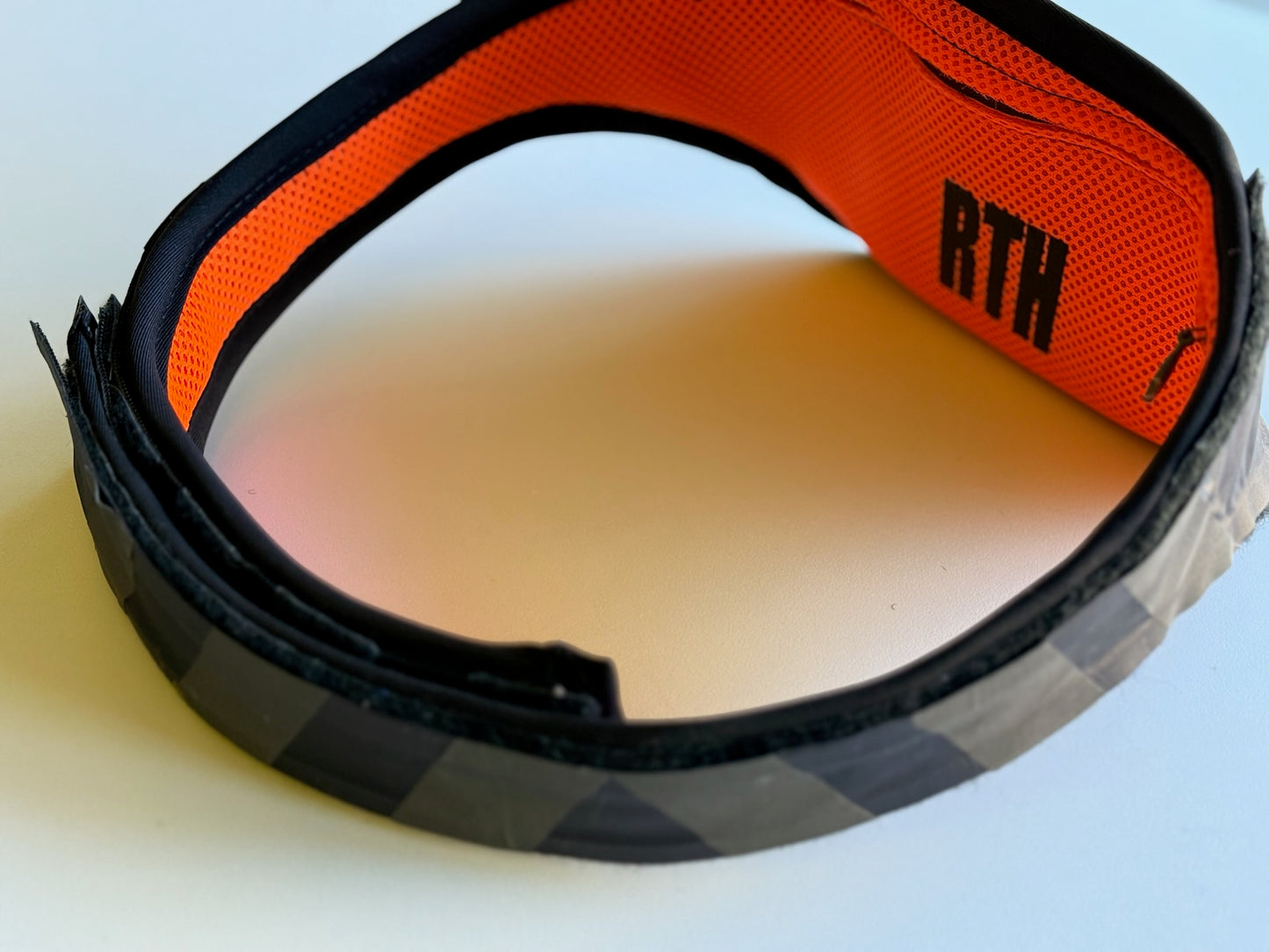 Apex Ember Noir Elite Pro R.T.H. Running Belt — Bridge Runners x RTH [Limited Edition]